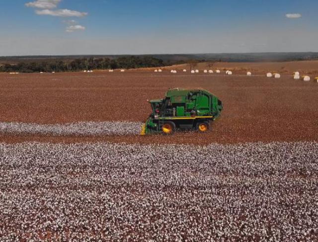 5 Dicas Essenciais para Aumentar a Vida Útil da Sua Máquina Agrícola